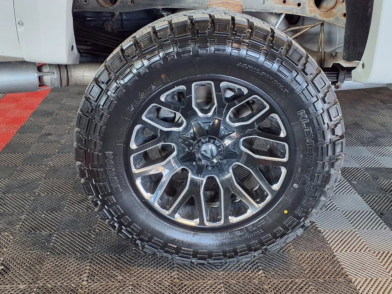 Used 2018 Chevrolet Silverado 2500 LTZ w/ Duramax Plus Package AWD/4WD image 8