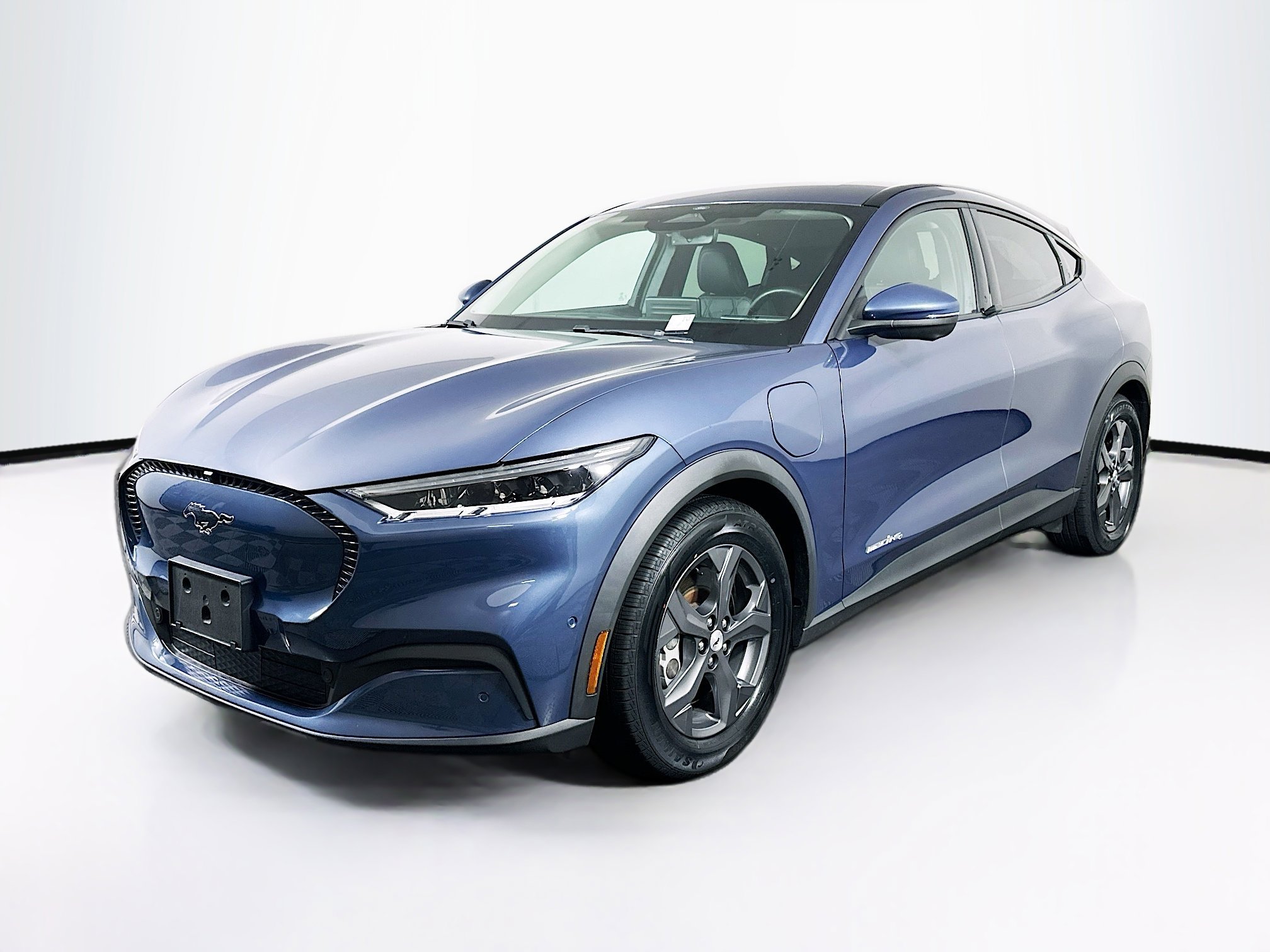 Used 2021 Ford Mustang Mach-E Select w/ Comfort/Technology Package image 3