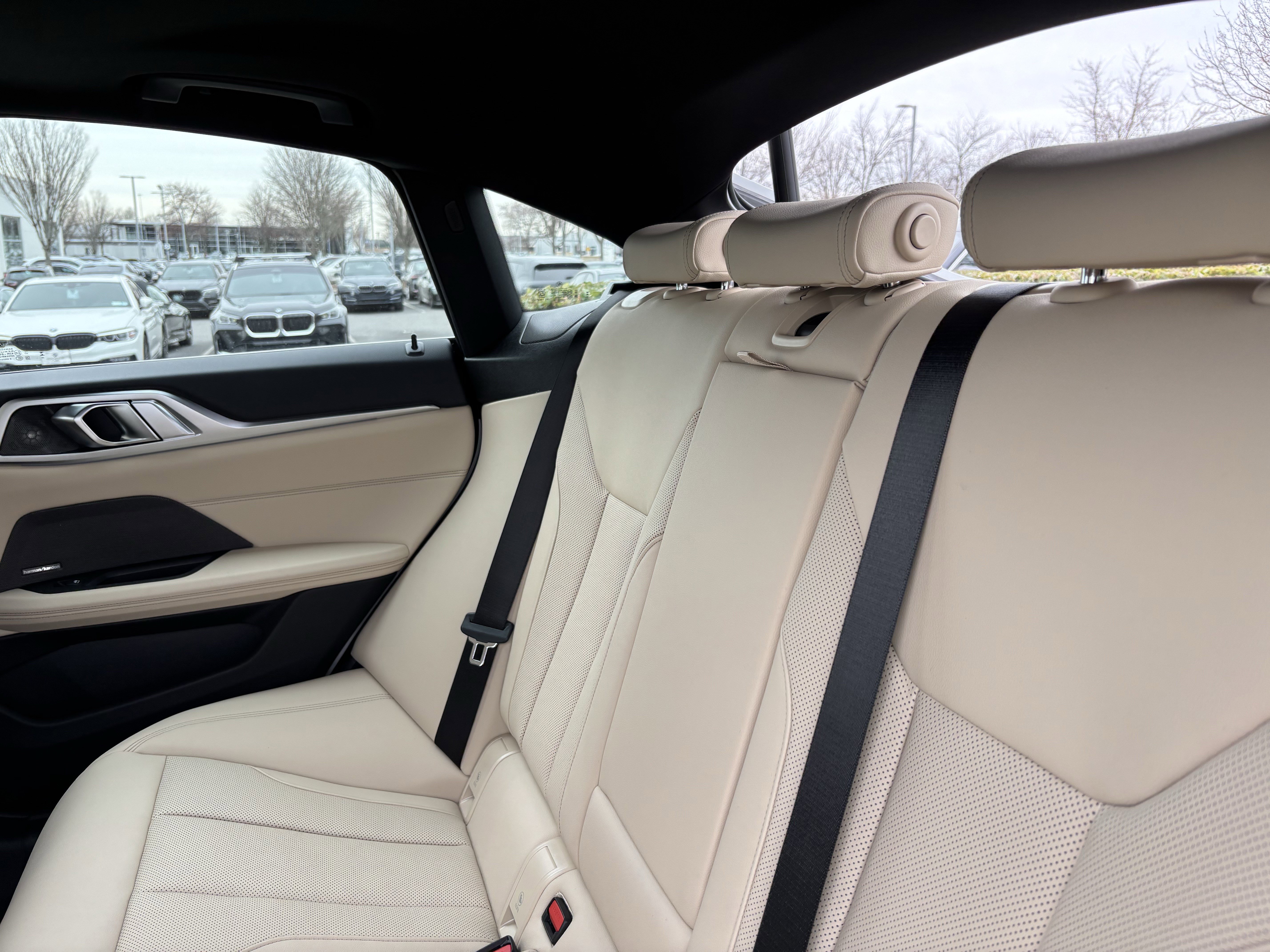 Used 2026 BMW i4 eDrive40 w/ Premium Package RWD image 34
