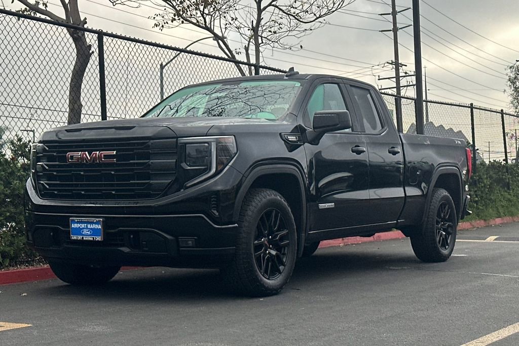 Used 2023 GMC Sierra 1500 Elevation w/ X31 Off-Road Package image 10