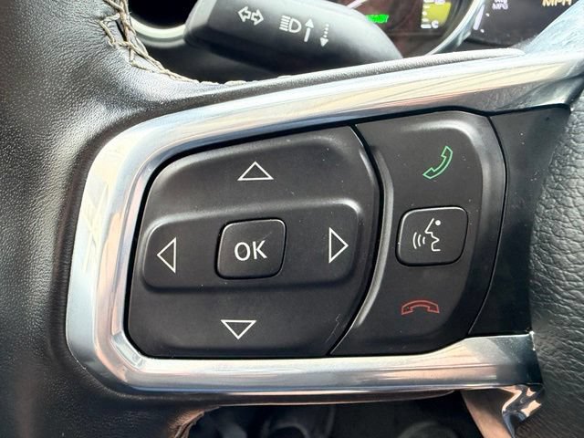 Used 2023 Jeep Wrangler Unlimited Sahara w/ Cold Weather Group AWD/4WD image 29