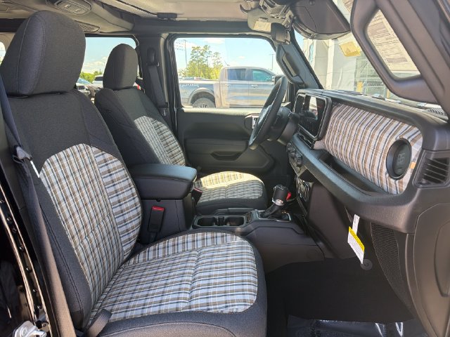 New 2026 Jeep Wrangler Unlimited Sport AWD/4WD image 29