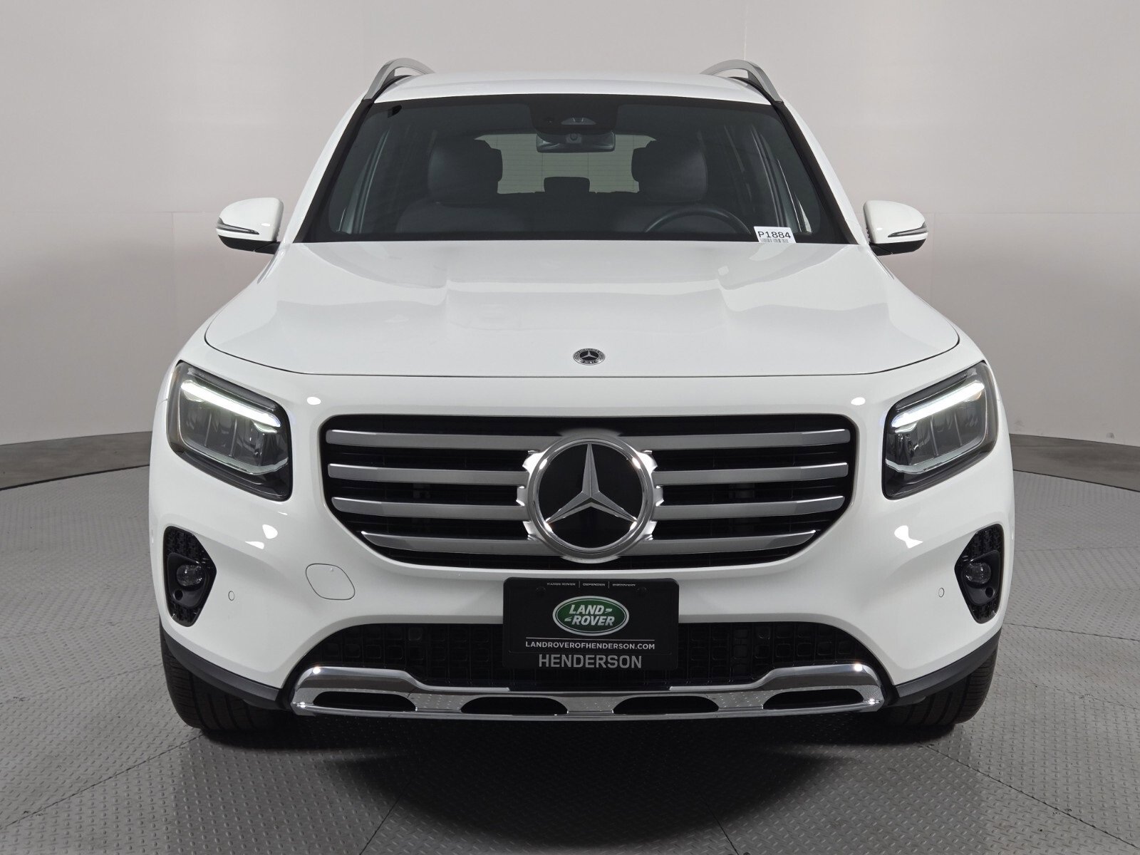 Used 2025 Mercedes-Benz GLB 250 image 2