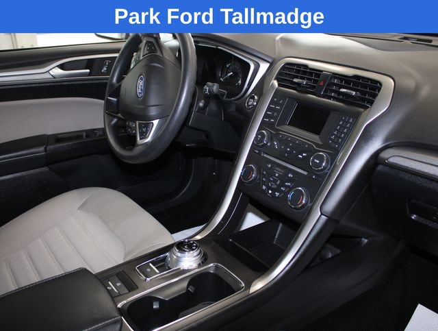 Used 2018 Ford Fusion S FWD image 23