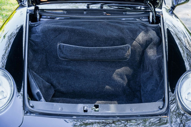 Used 1995 Porsche 911 Carrera image 64