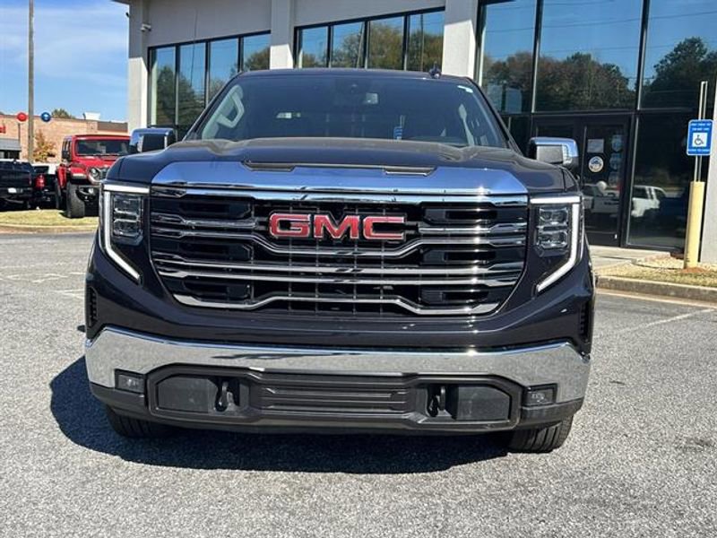 Used 2025 GMC Sierra 1500 SLT AWD/4WD image 2