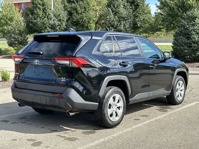 Used 2023 Toyota RAV4 LE AWD/4WD image 22