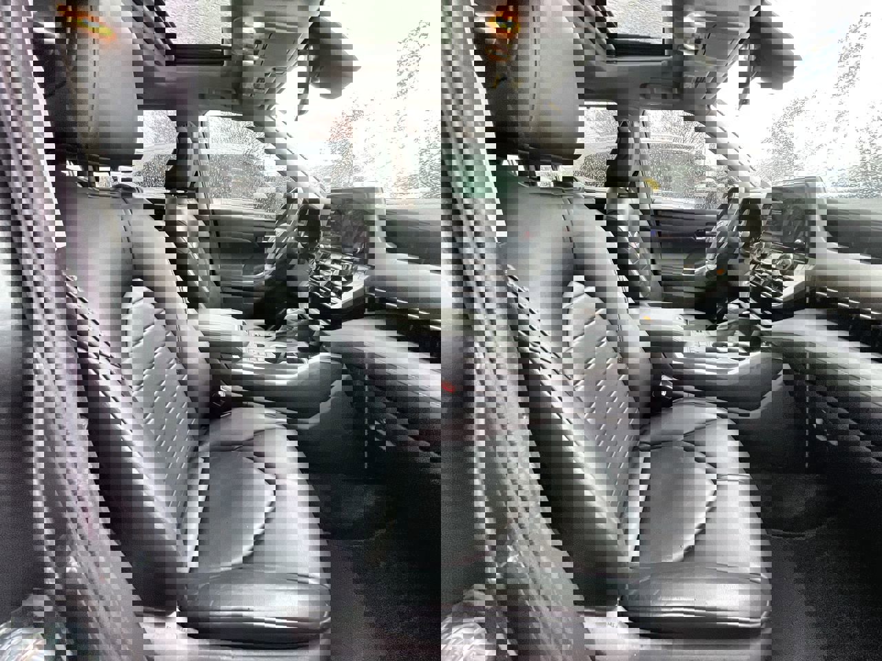 Used 2023 Toyota Highlander XLE image 28