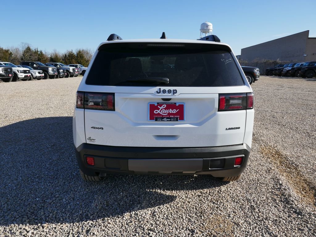 New 2026 Jeep Cherokee Laredo image 5