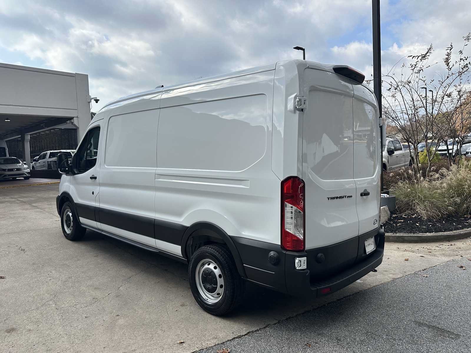 New 2026 Ford Transit 250 148 Medium Roof w/ Load Area Protection Package RWD image 5