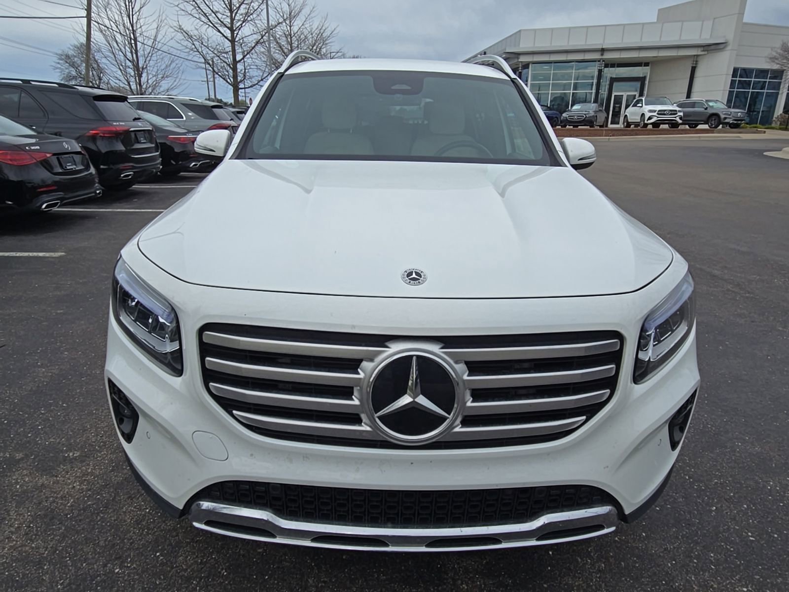 Certified 2025 Mercedes-Benz GLB 250 4MATIC image 8