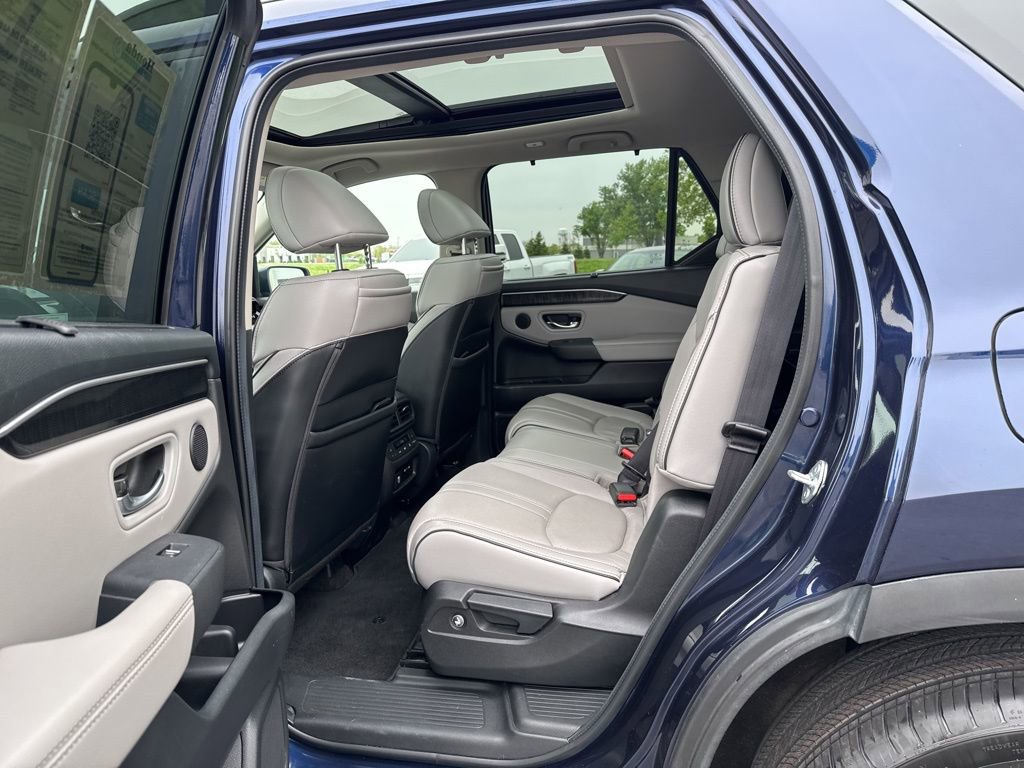 Certified 2024 Honda Pilot Elite image 36