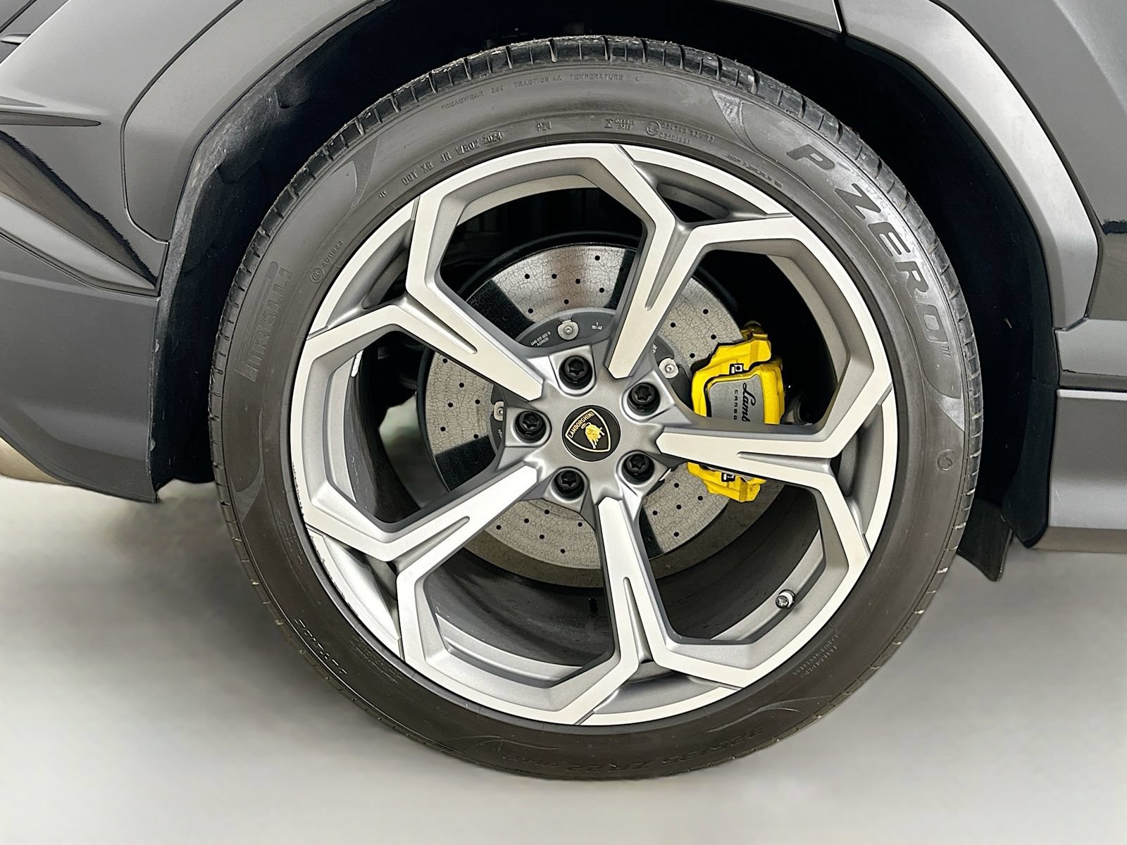 Used 2024 Lamborghini Urus S AWD/4WD image 56