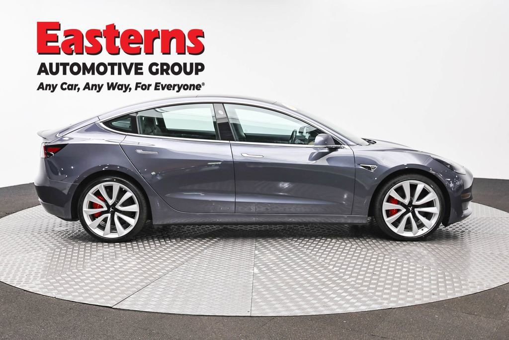 Used 2019 Tesla Model 3 Performance image 4