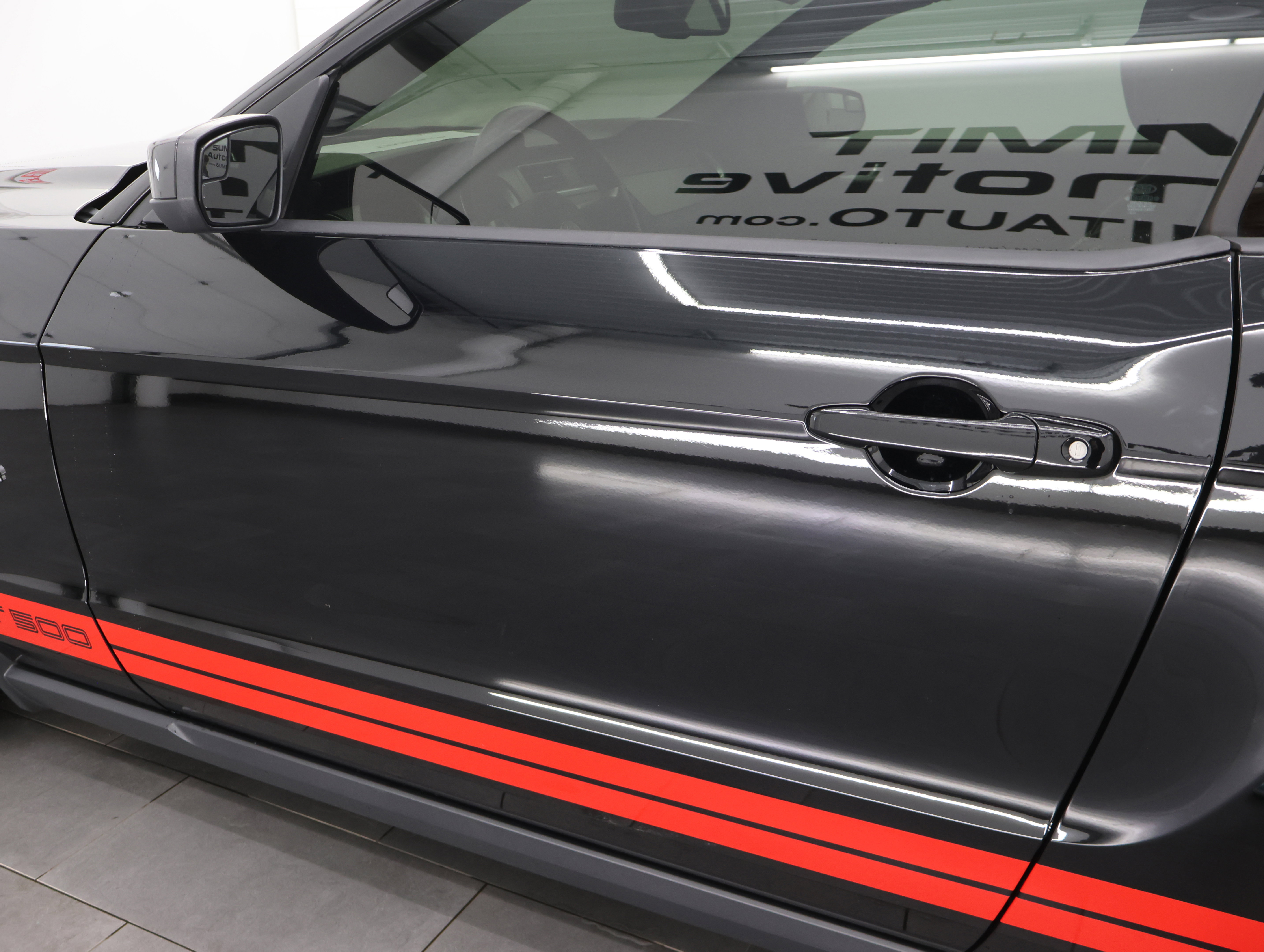 Used 2011 Ford Mustang Shelby GT500 w/ SVT Performance Pkg RWD image 36