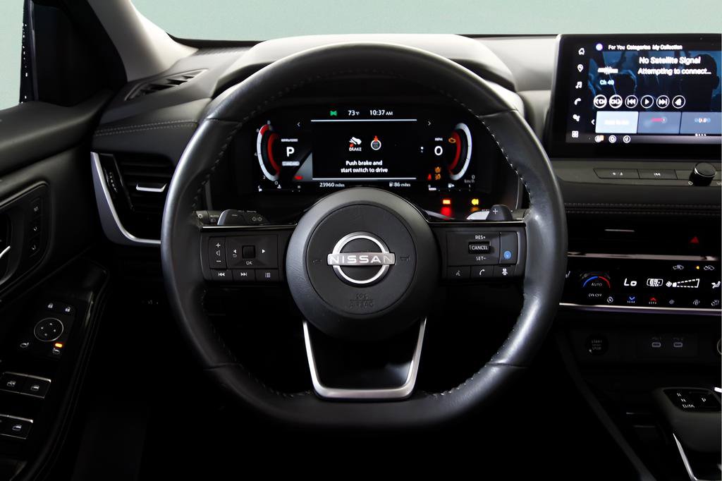 Used 2024 Nissan Rogue SL w/ SL Premium Package image 17