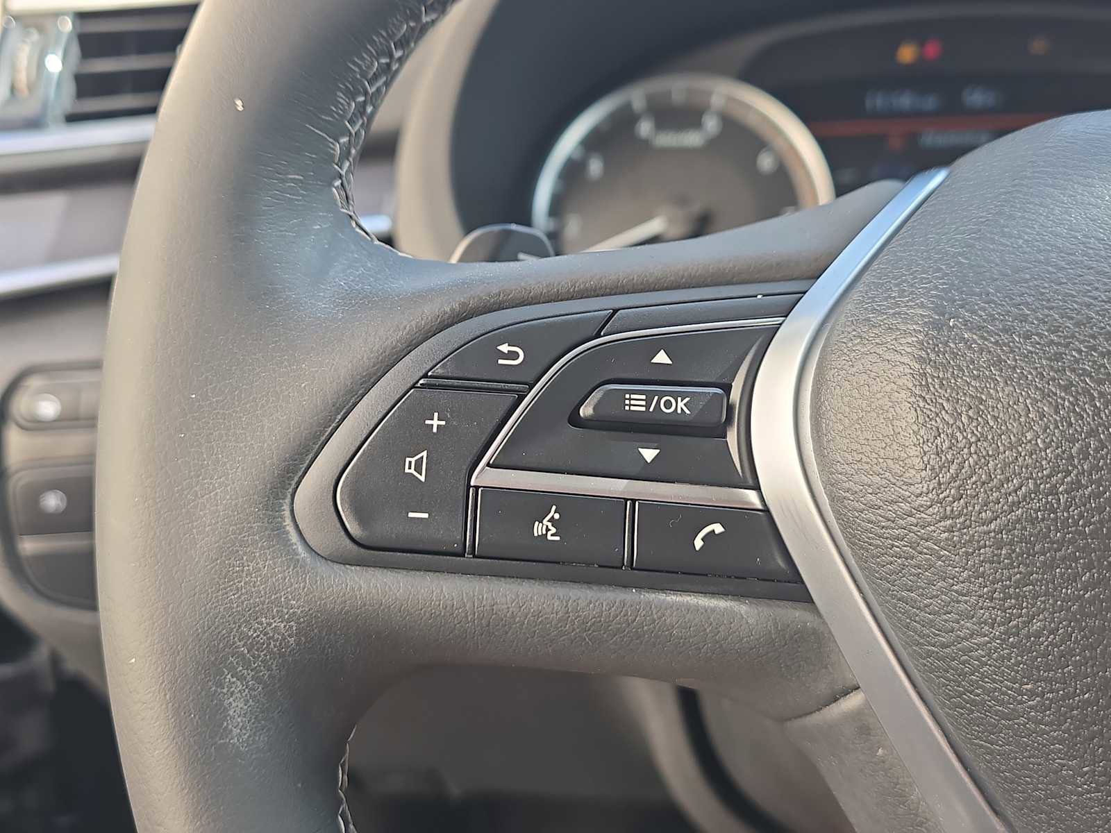 Used 2022 INFINITI QX50 Luxe image 19