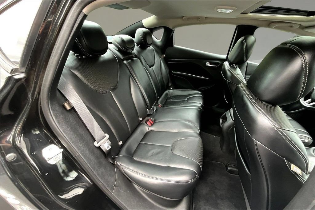Used 2015 Dodge Dart Limited FWD image 21