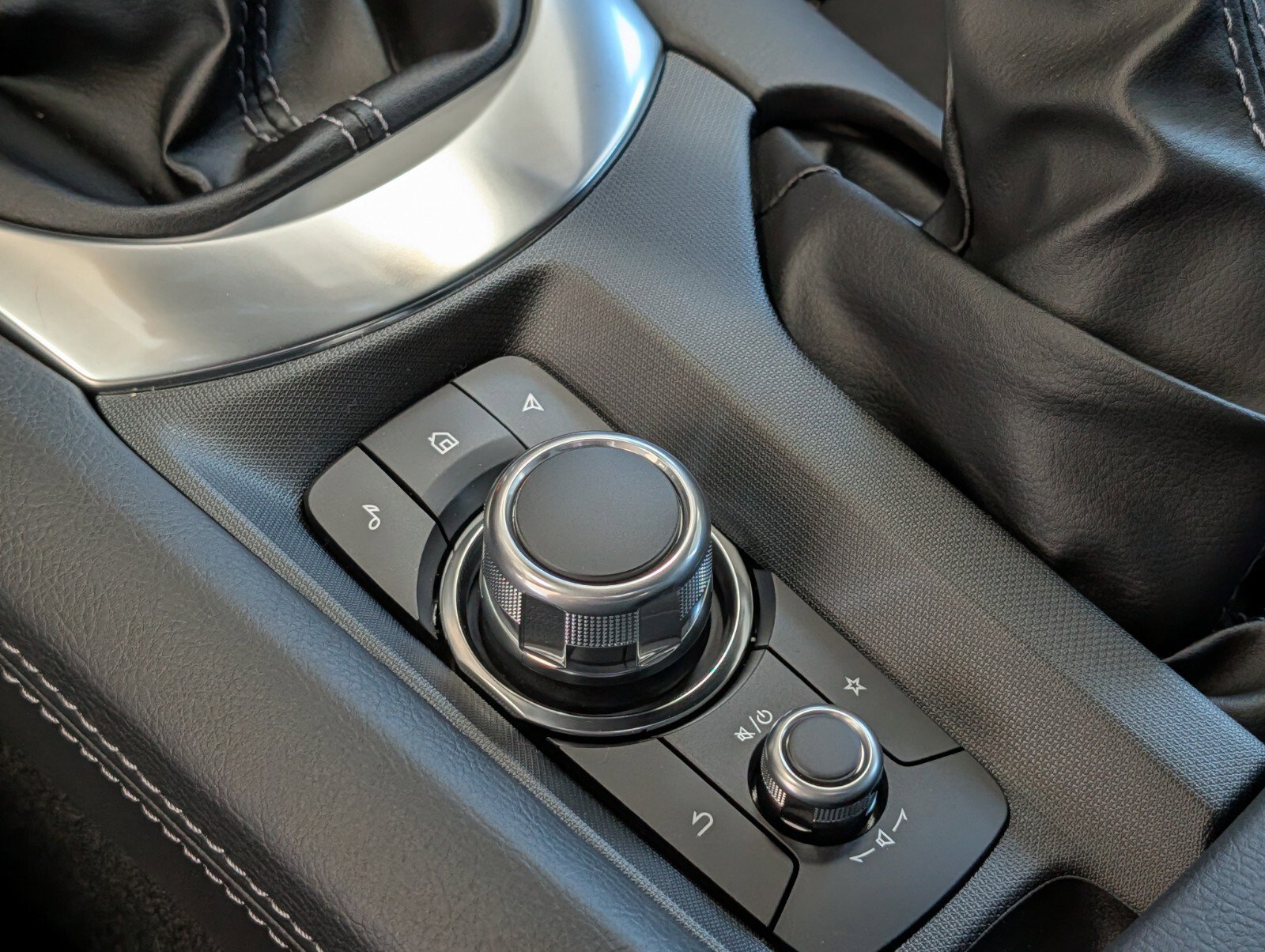 New 2026 MAZDA MX-5 Miata Club w/ Interior Package image 23