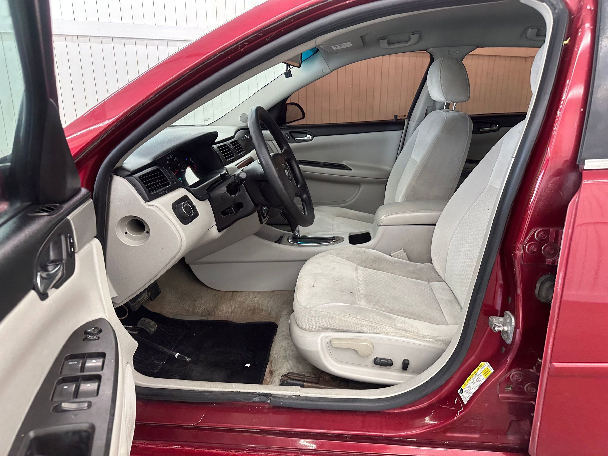 Used 2007 Chevrolet Impala LT image 10