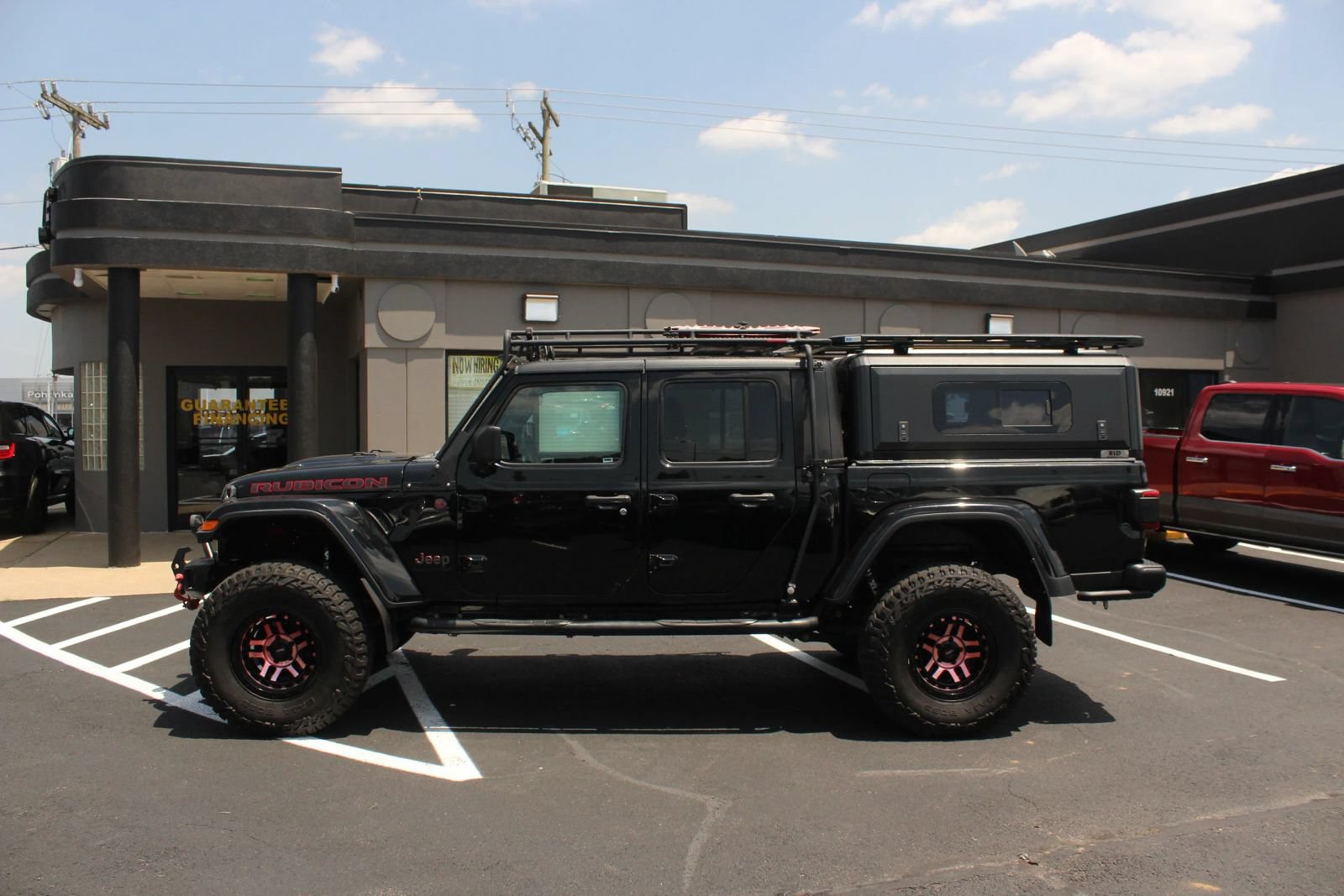 Used 2020 Jeep Gladiator Rubicon AWD/4WD image 5