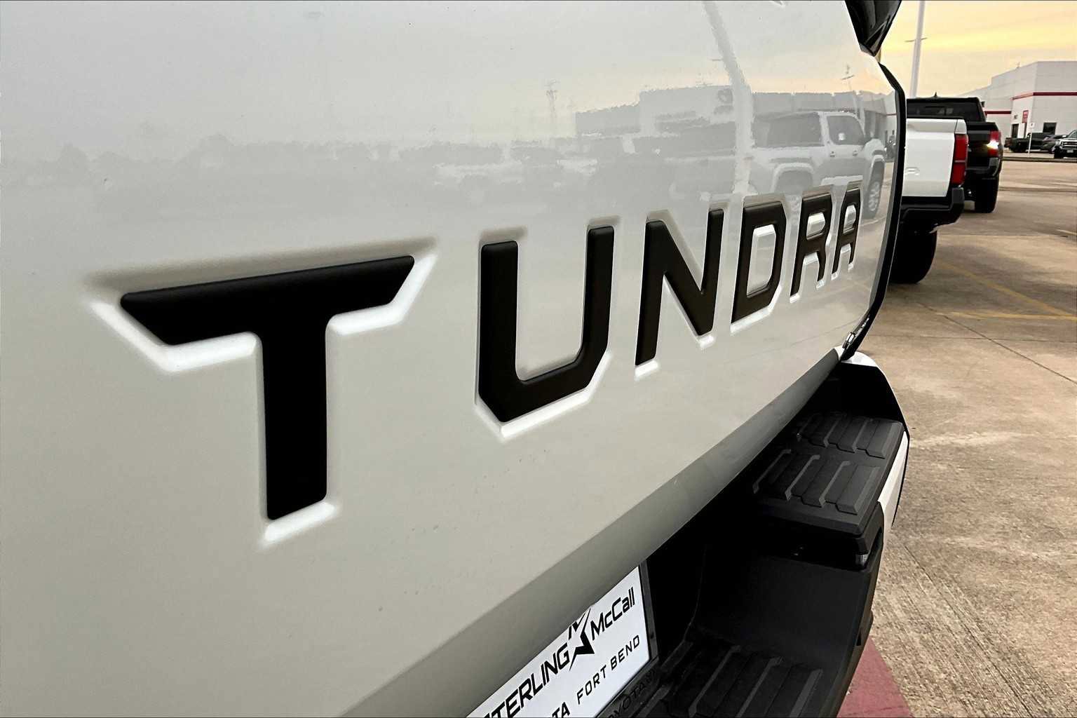New 2025 Toyota Tundra Platinum image 8