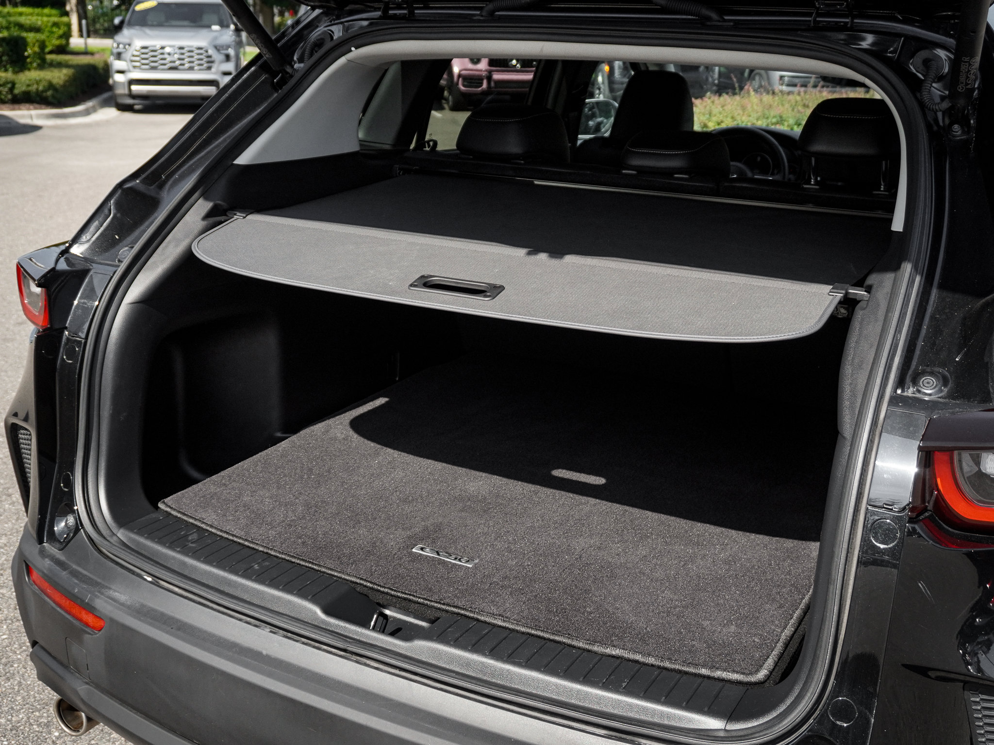 Certified 2025 MAZDA CX-50 AWD 2.5 S w/ Cargo Package image 32