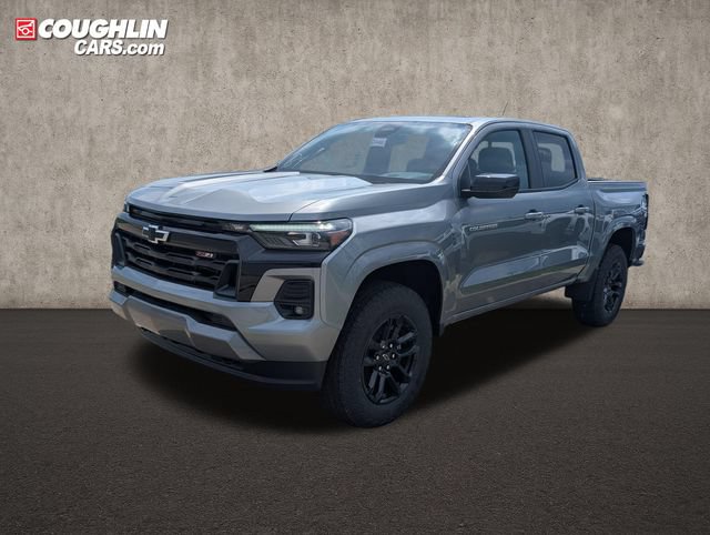 New 2026 Chevrolet Colorado Z71 w/ Midnight Edition AWD/4WD image 3