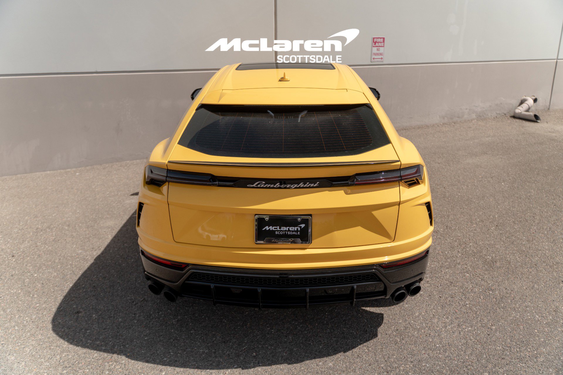 Used 2021 Lamborghini Urus AWD/4WD image 32