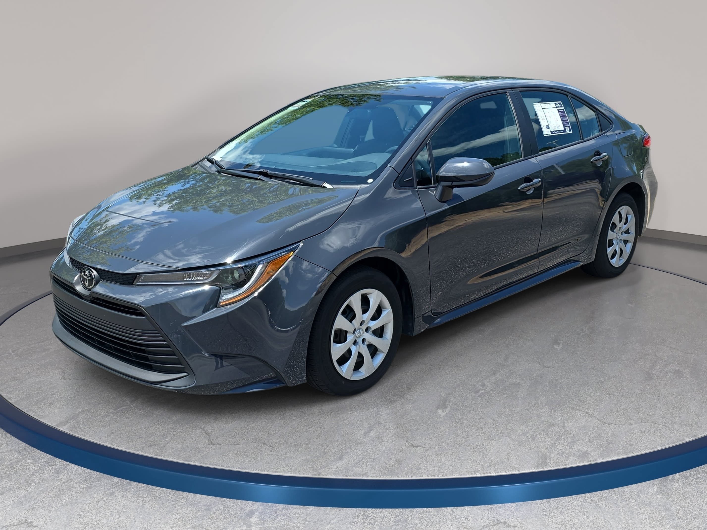 Used 2024 Toyota Corolla LE FWD video 1