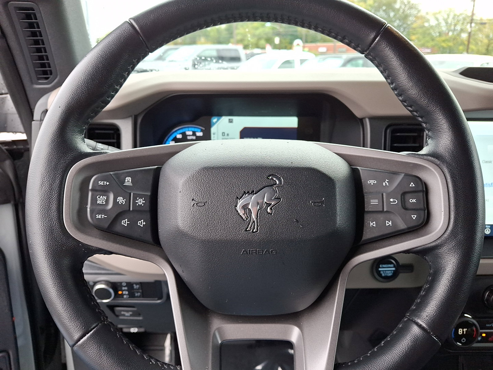 Used 2024 Ford Bronco Wildtrak image 21