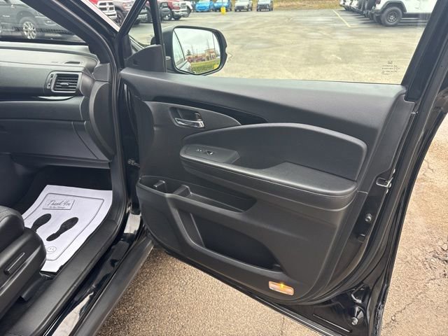 Used 2021 Honda Passport Touring image 32