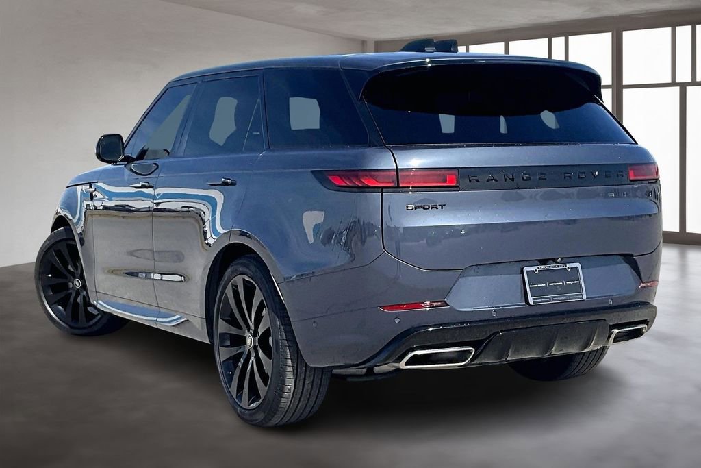 Used 2025 Land Rover Range Rover Sport Dynamic SE image 12