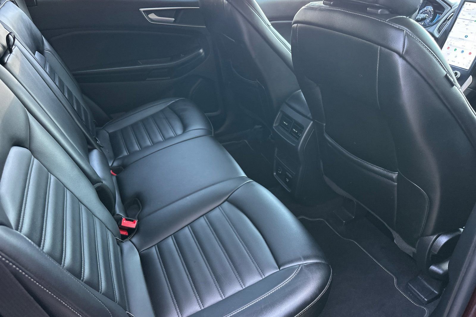 Used 2022 Ford Edge SEL w/ Convenience Package image 19