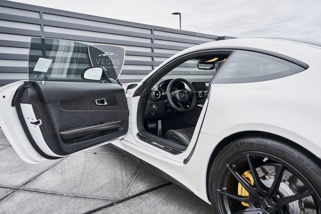 Used 2019 Mercedes-Benz AMG GT R image 45