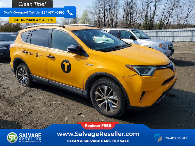 Used 2017 Toyota RAV4 LE Plus AWD/4WD image 5