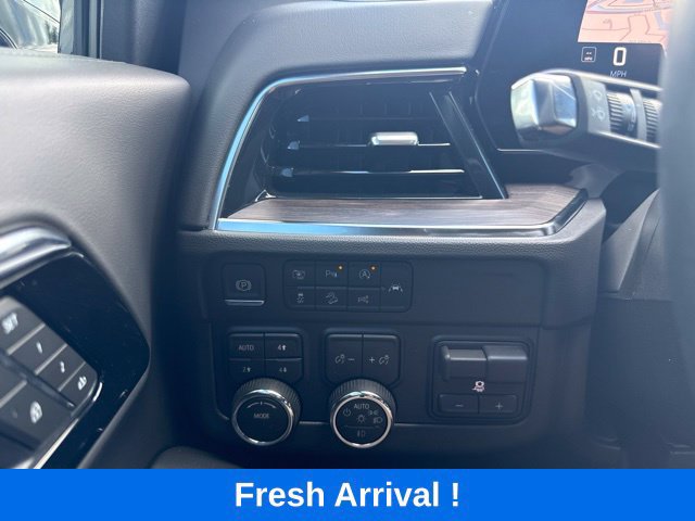 Used 2026 Chevrolet Tahoe Z71 w/ Comfort Package AWD/4WD image 10