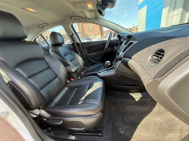 Certified 2013 Chevrolet Cruze LTZ image 20