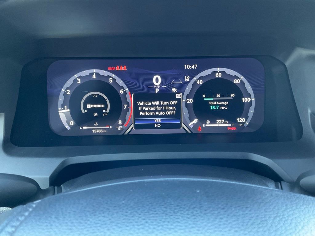 Used 2024 Toyota Tacoma Limited w/ Limited Package (LT) image 14