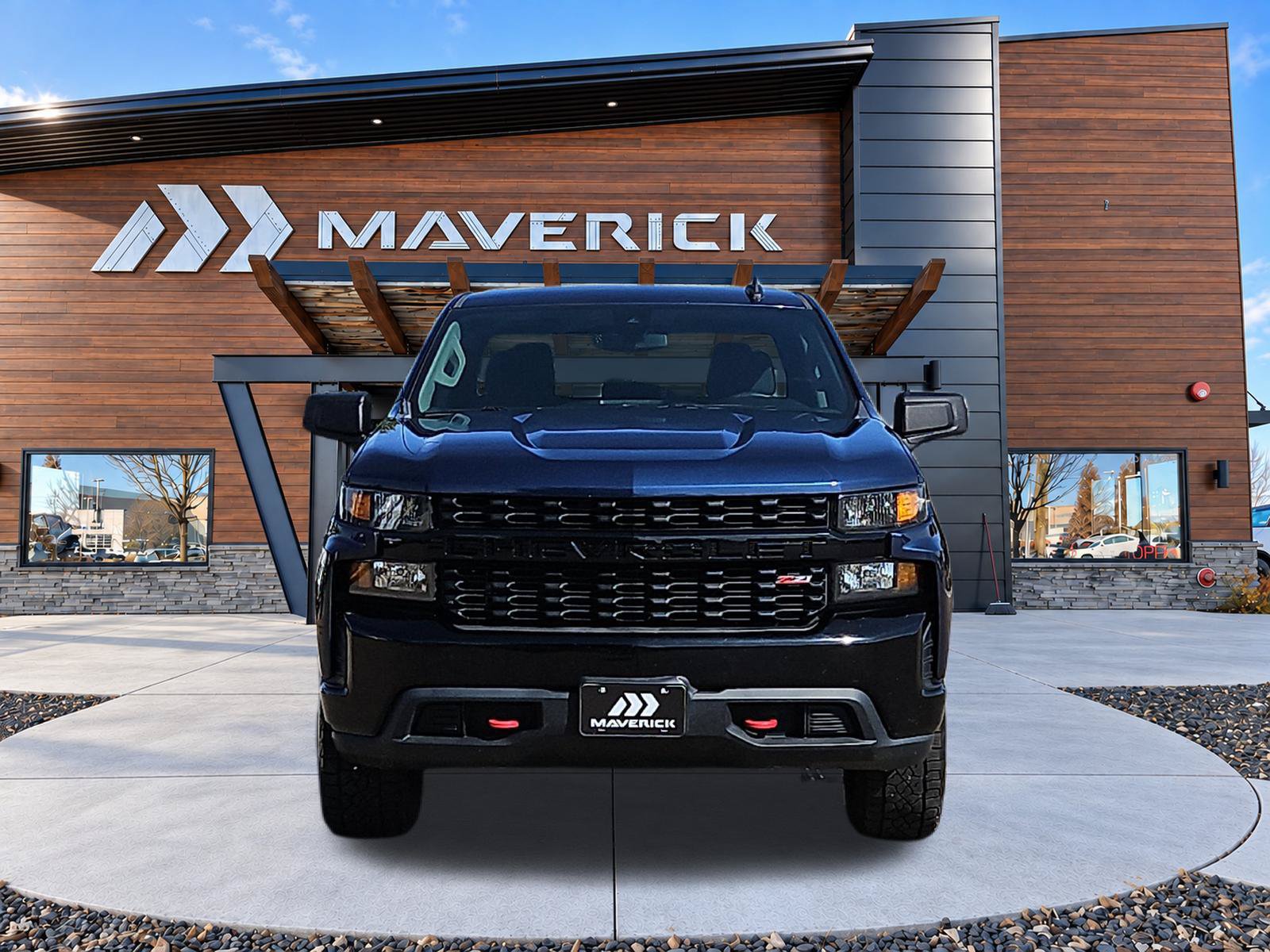 Used 2021 Chevrolet Silverado 1500 Custom Trail Boss w/ Safety Confidence Package AWD/4WD image 2