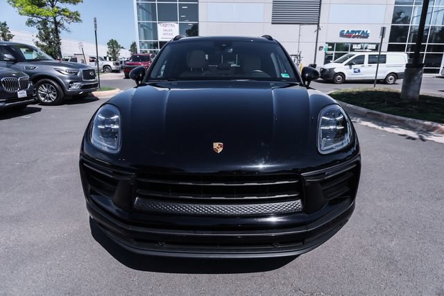 Used 2022 Porsche Macan AWD/4WD image 18