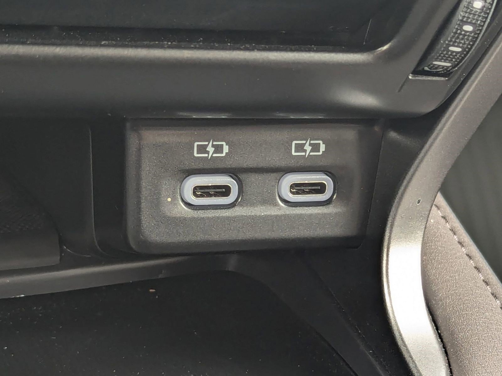 Certified 2025 Lexus RX 350 w/ Luxury Package image 32