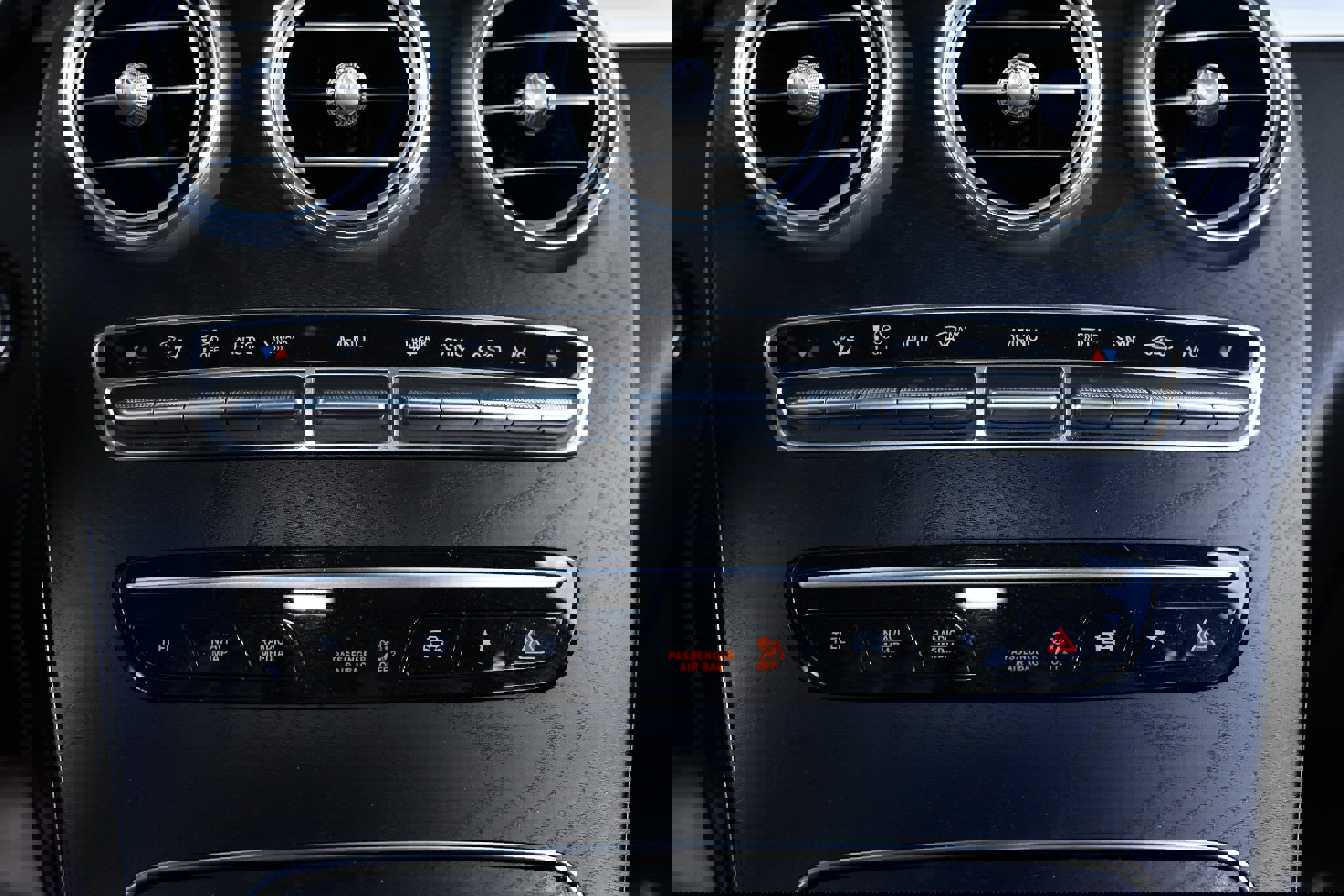 Used 2020 Mercedes-Benz GLC 63 AMG 4MATIC image 37