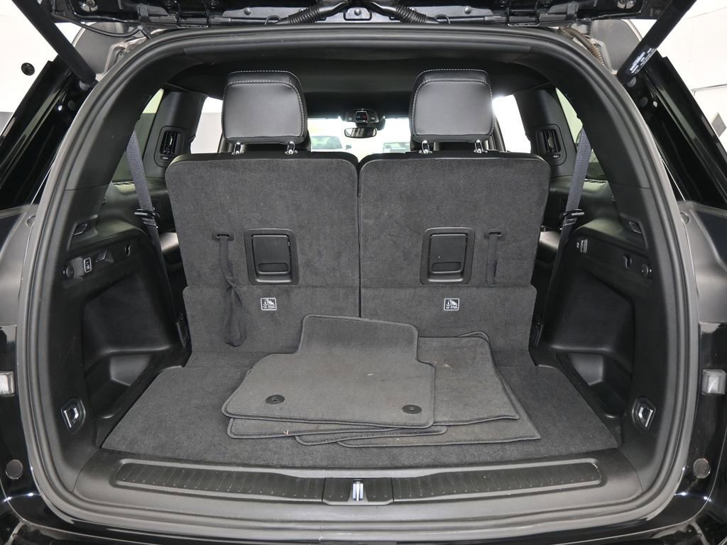 Used 2021 Jeep Grand Cherokee L Laredo image 38