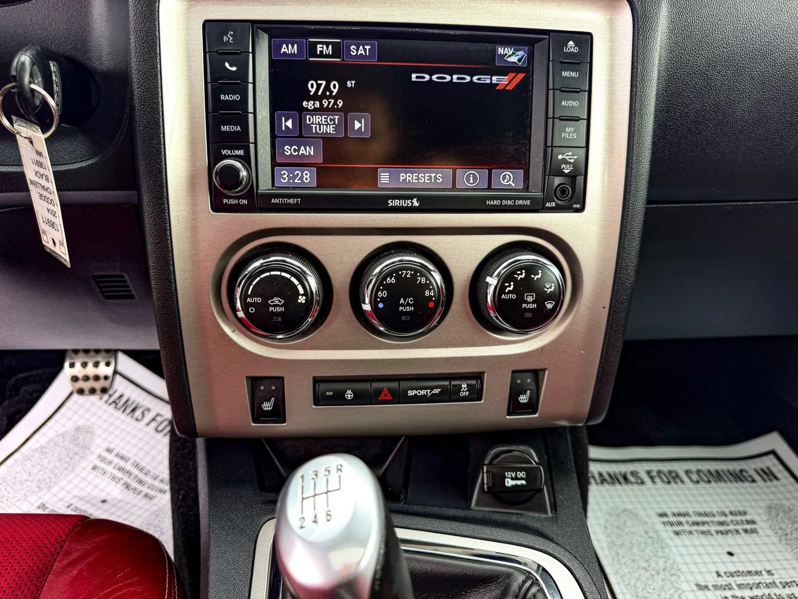 Used 2014 Dodge Challenger SRT8 w/ Harman/Kardon Audio Group RWD image 28