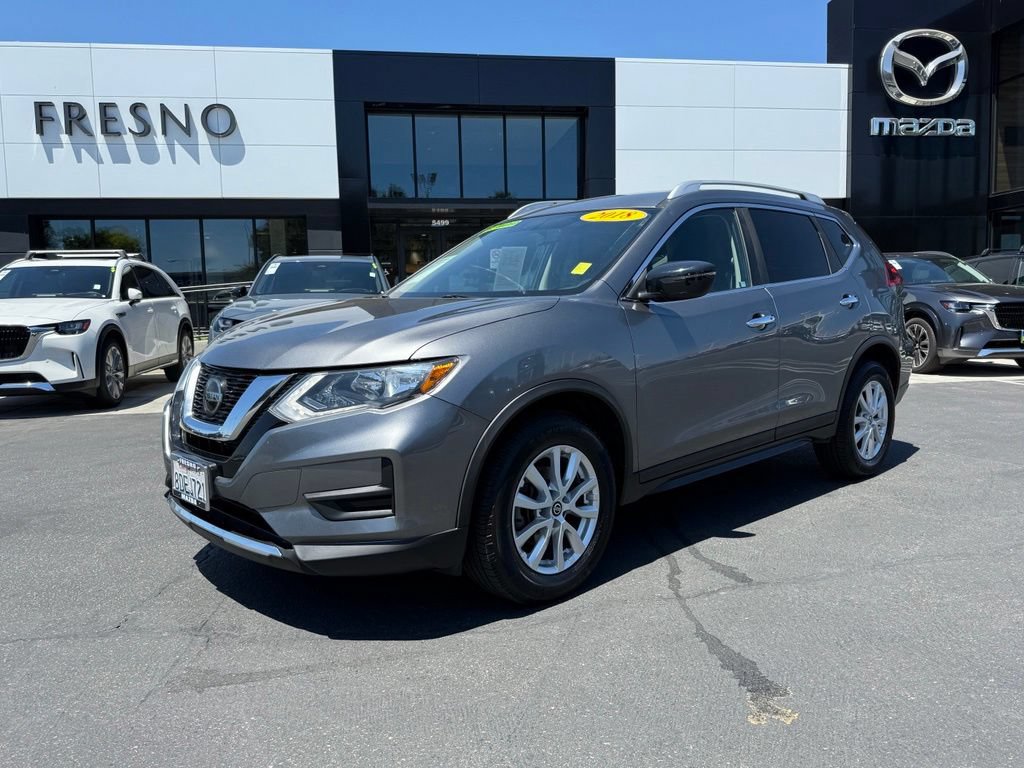 Used 2018 Nissan Rogue SV AWD/4WD image 1