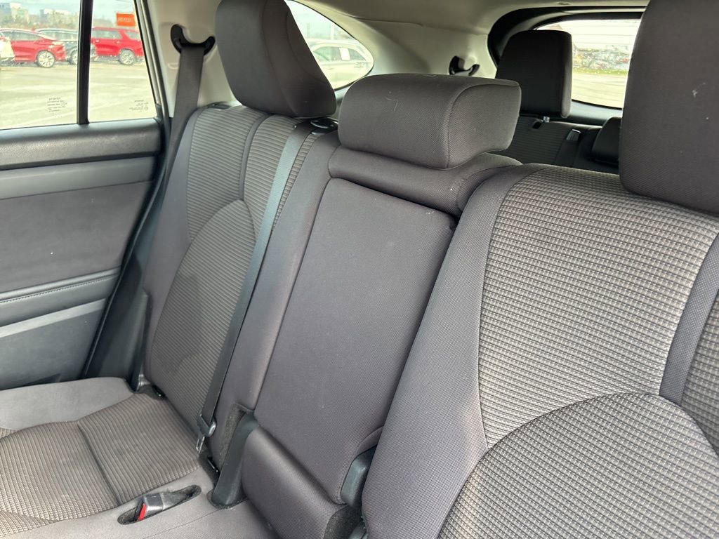 Used 2024 Toyota Highlander LE image 20