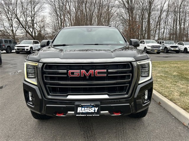 Used 2021 GMC Yukon AT4 w/ AT4 Premium Plus Package image 3