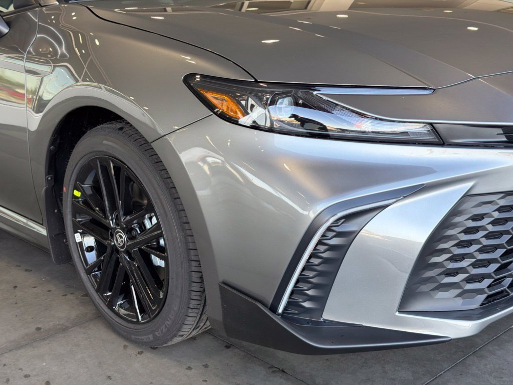 New 2026 Toyota Camry SE w/ Convenience Package FWD image 8
