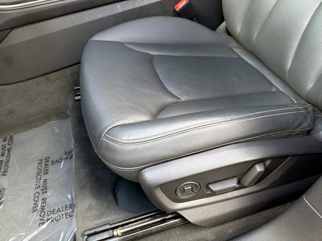 Used 2023 Audi Q8 Prestige image 17